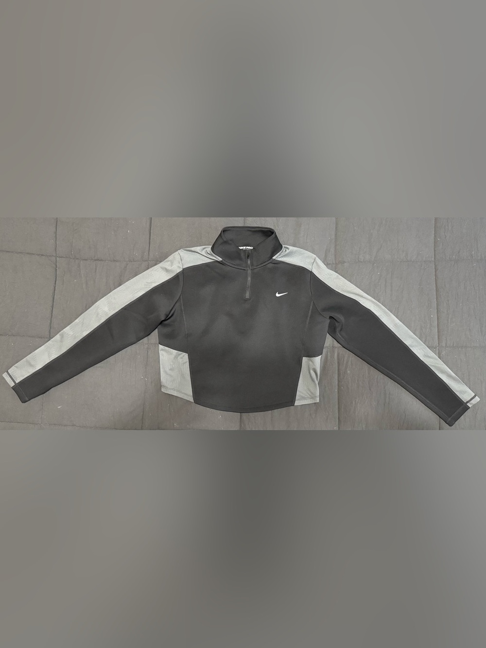 Nike Black & Light Gray Quarter-Zip Cropped Pullover